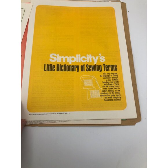 Sewing Guide Terms Beginner Simplicity Reference DIY Clothing Sew Pamphlet VTG - Picture 15 of 16